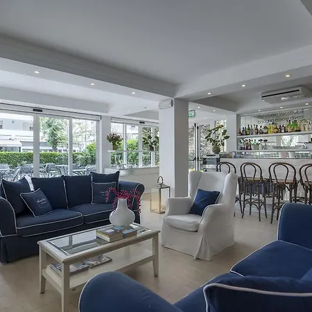 Hotel Corona 3* Riccione