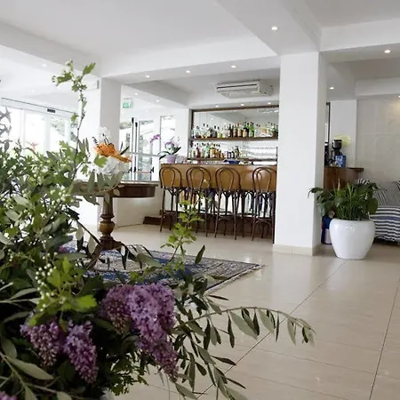 Hotel Corona Hotell