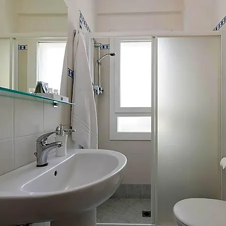 Hotel Corona Hotel 3*