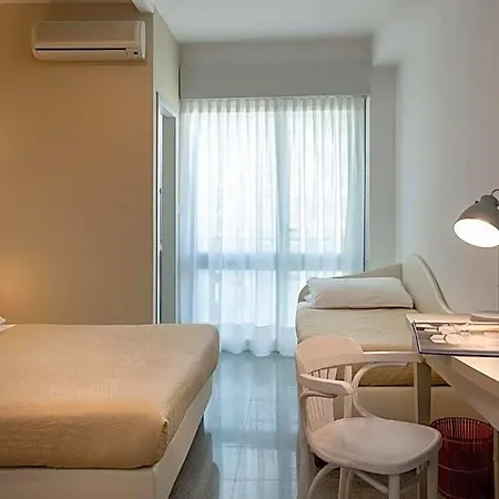 Hotel Hotel Corona