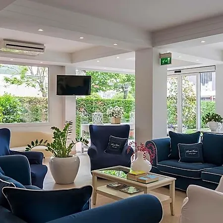 Hotel Corona Hotel 3*