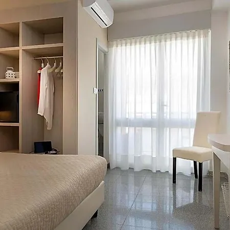 Hotel Hotel Corona