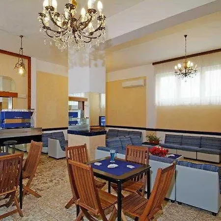 Hotel Hotel Corona 3*