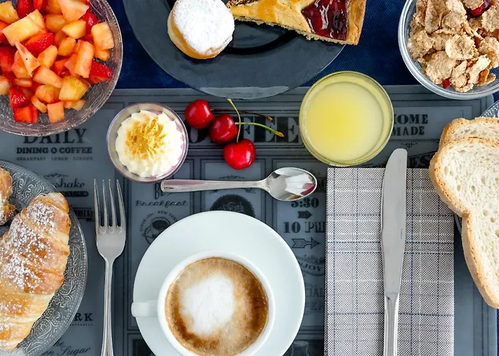 Hotel Corona ريتشيوني