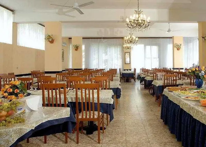 Hotel Corona