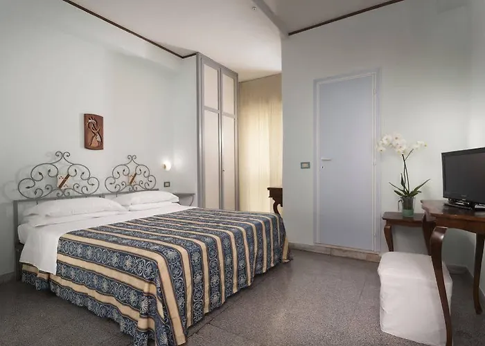 Otel Hotel Corona